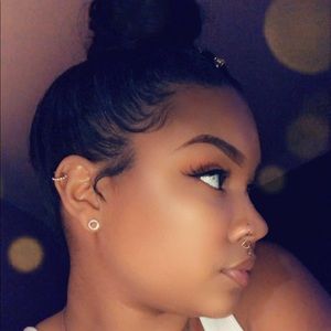 Meet your Posher, Jade